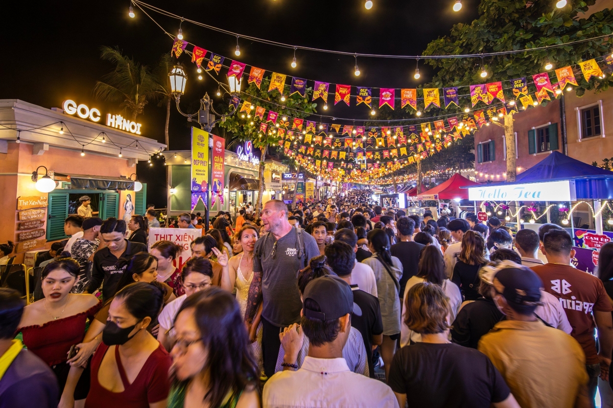 Xây dựng thương hiệu “Vietnam by Night” từ du lịch đêm