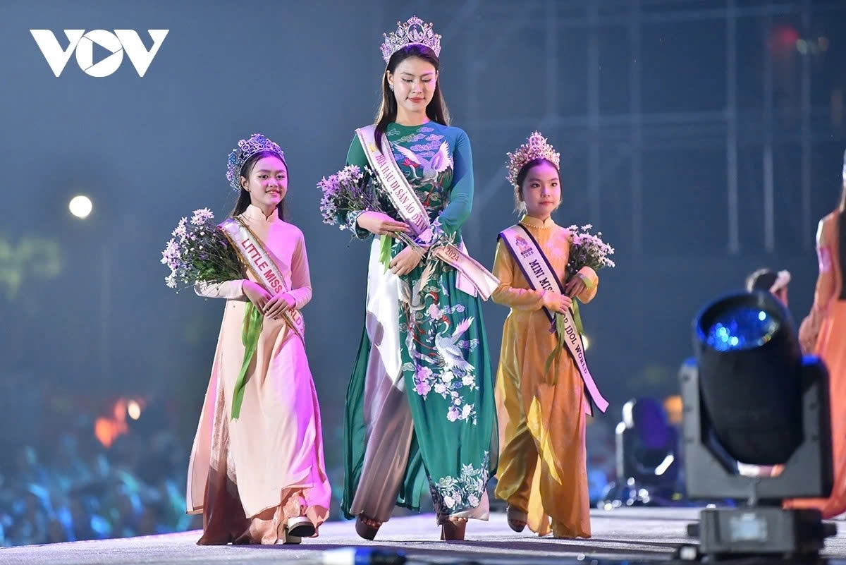 thang long hanoi festival 2025 opens in spectacular style picture 16