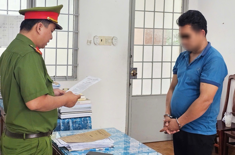 Nóng 24h: Khởi tố đối tượng giao cấu với bé gái 13 tuổi ở An Giang