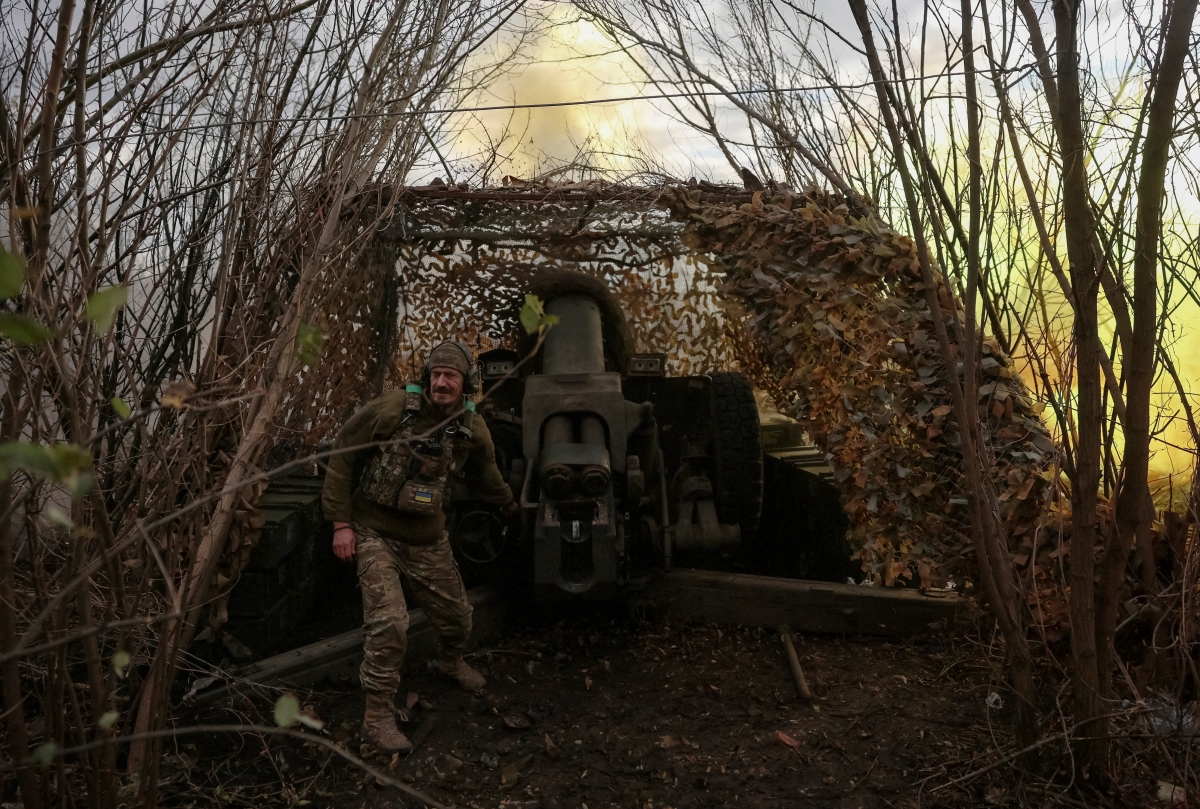 Nga và Ukraine giao tranh ác liệt, mặt trận Pokrovsk rực cháy