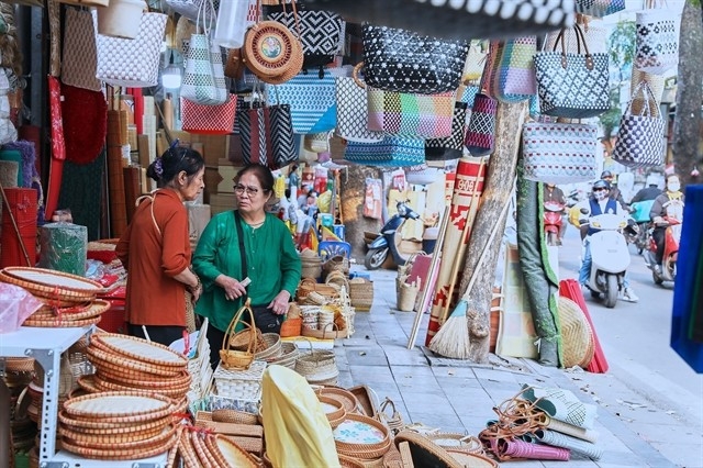 ministry proposes increasing tax-free revenue threshold for household businesses picture 1