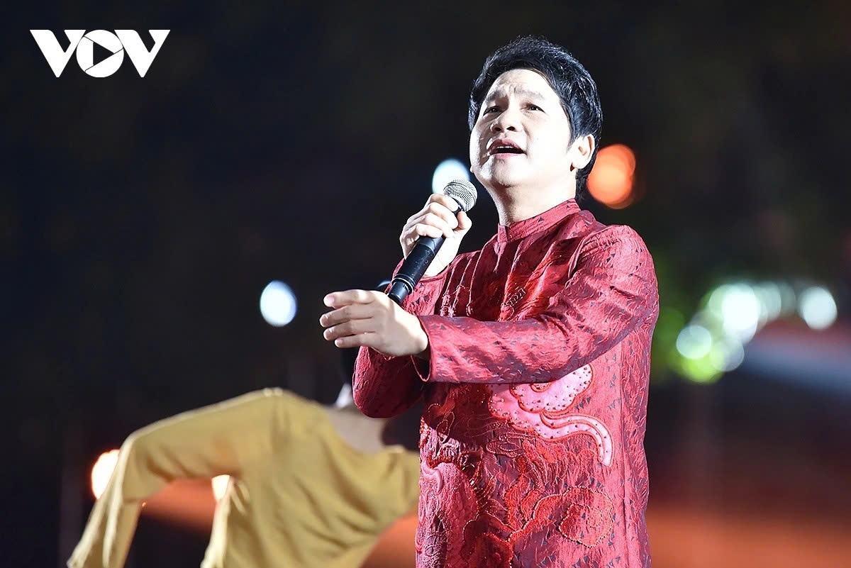 thang long hanoi festival 2025 opens in spectacular style picture 5