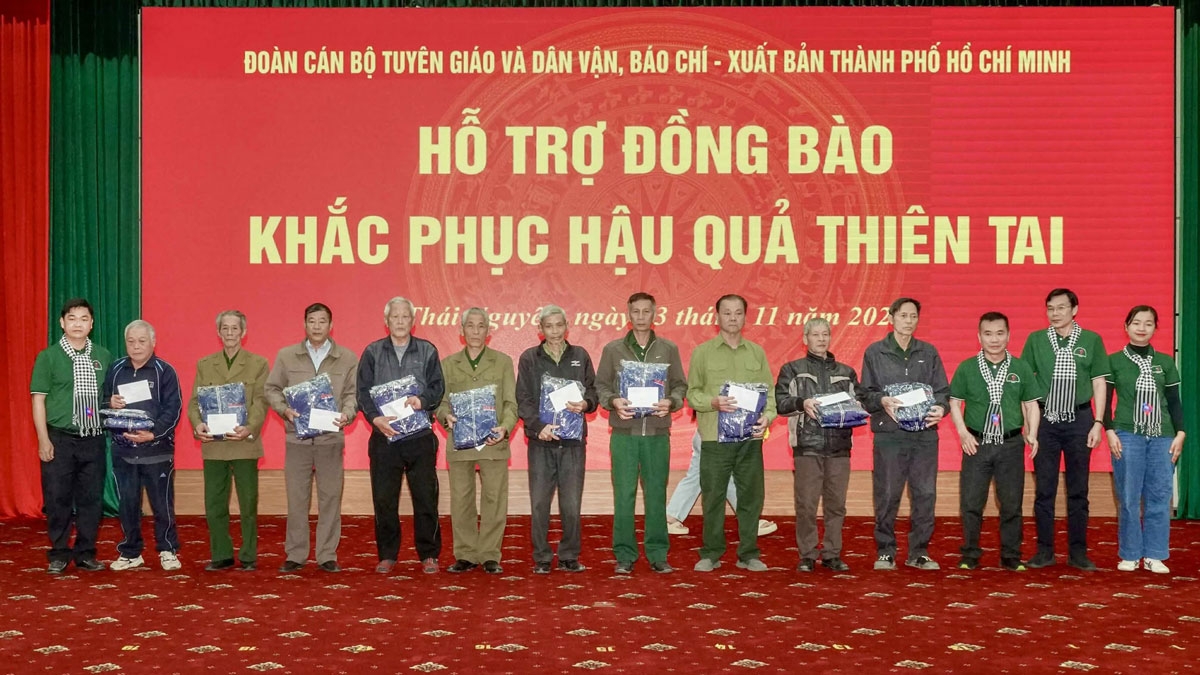 TP.HCM sẻ chia khó khăn với người dân Thái Nguyên sau bão lịch sử