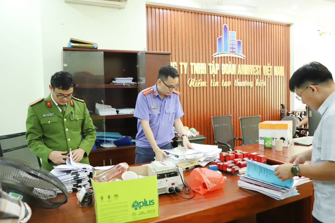 bat giam doc co dau hieu chiem doat hon mot tram ty dong qua hop dong gop von hinh anh 2