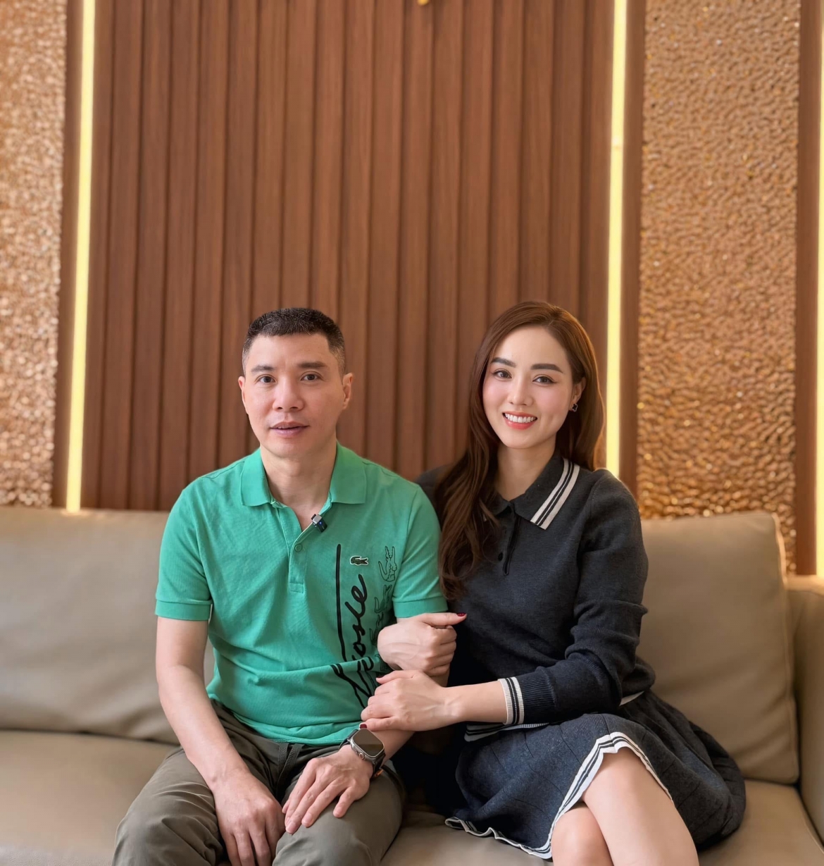 sao viet 30 11 ca si thuy tien tai xuat, nhan sac khac la khong nhan ra hinh anh 2