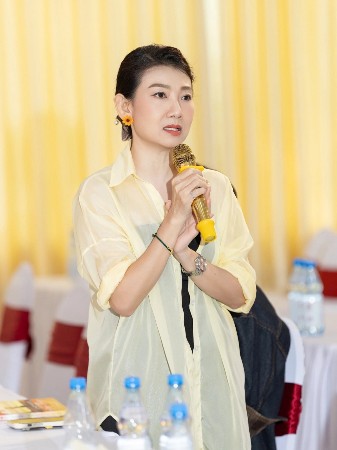 sao viet 28 11 Dinh tu - ngoc huyen huong trang mat o nhat hinh anh 7