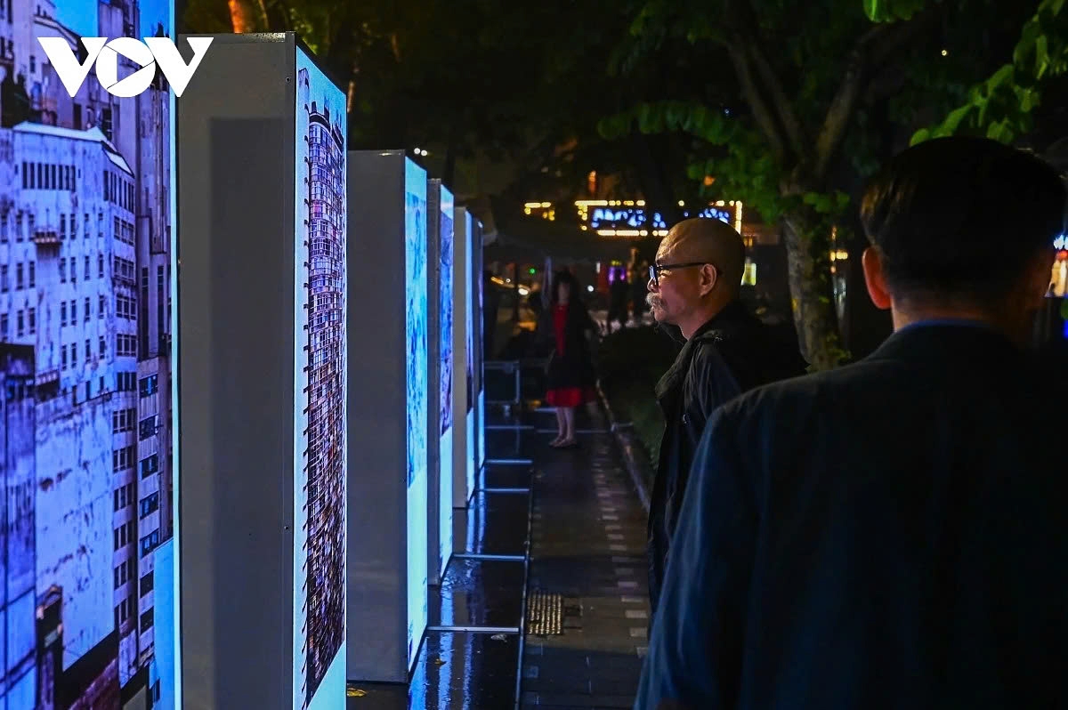 hanoi photo exhibition vertical landscape bridges global perspectives picture 9