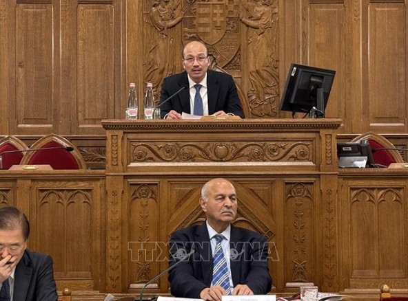 vietnam reaffirms commitment to promoting peace, stability and asia-europe cooperation picture 1