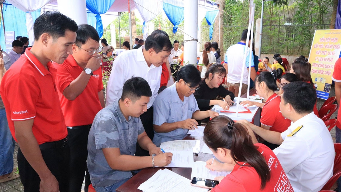 Đột phá chuyển đổi số ở Đồng Nai, đưa các dịch vụ công về tận cửa nhà dân