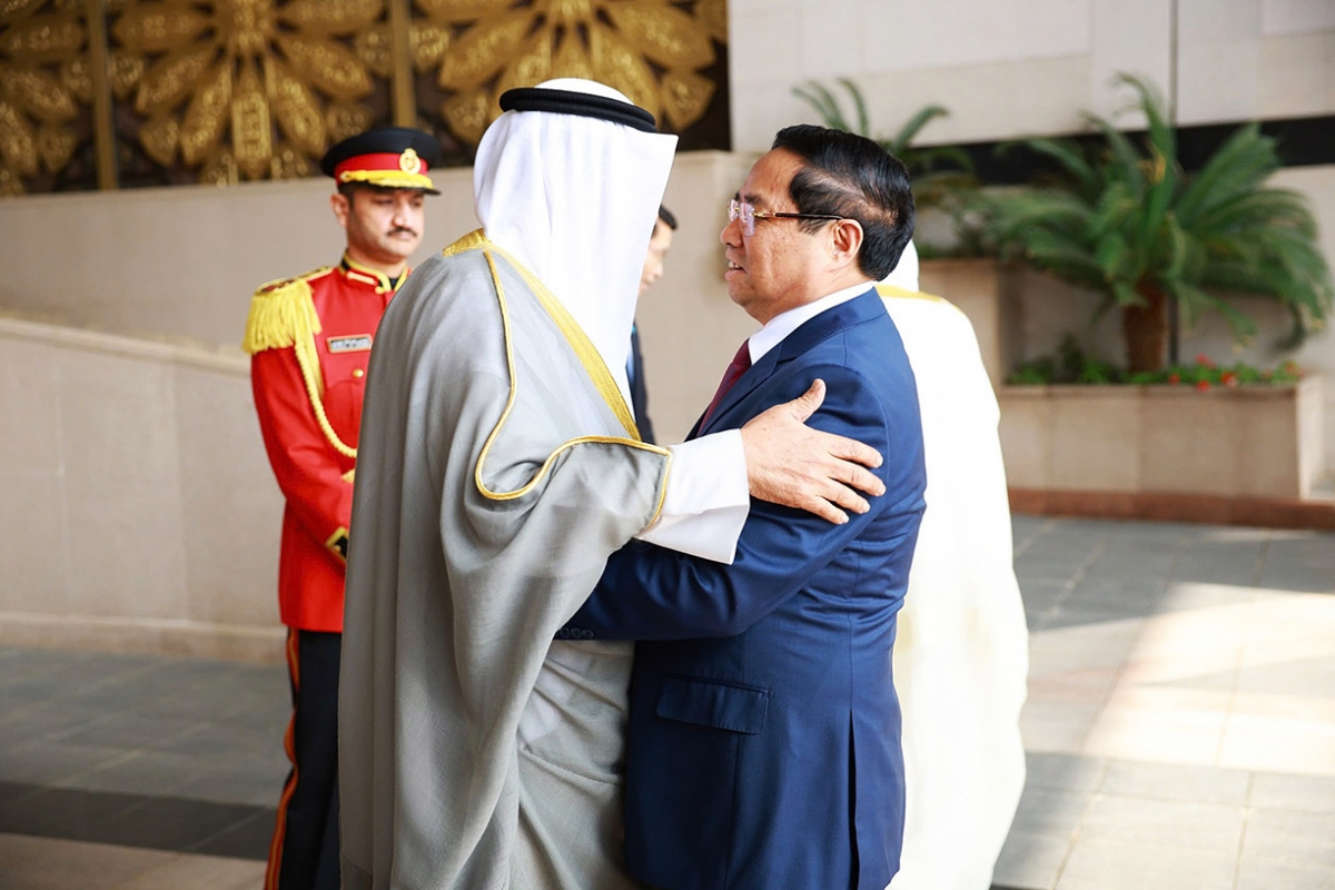 pm pham minh chinh warmly welcomed in kuwait on official visit picture 1