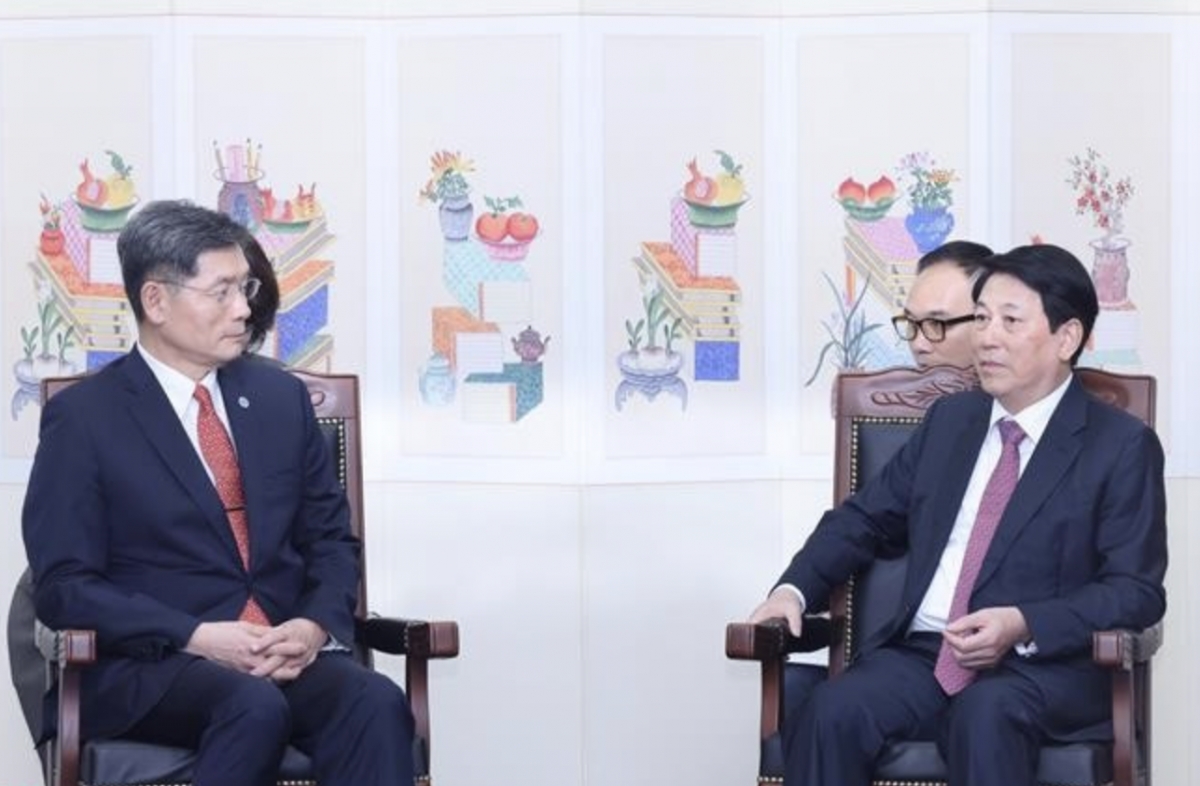 vietnamese president meets head of korea foundation to boost cultural exchange picture 1