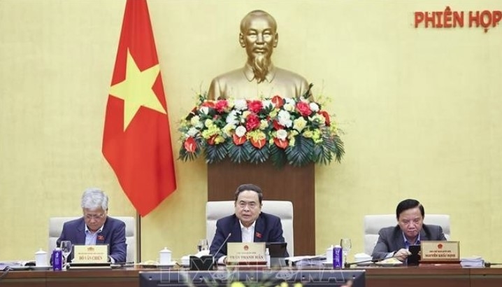 NA Standing Committee debates draft Law on Artificial Intelligence