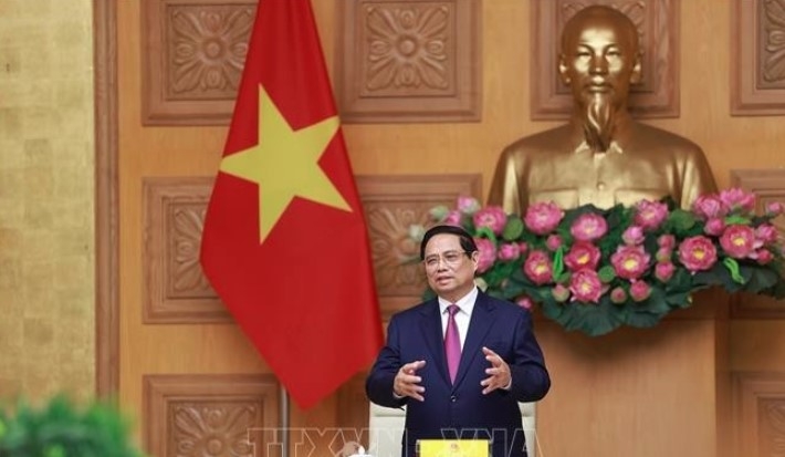 Vietnam commits all possible support for semiconductor investors: PM