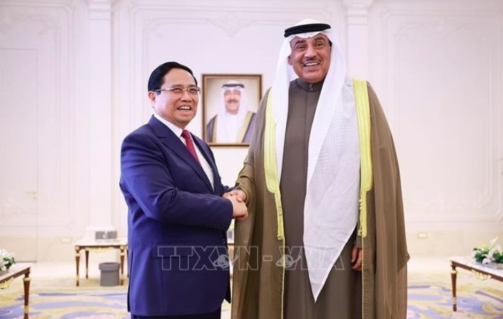 vietnamese pm meets with crown prince of kuwait picture 1