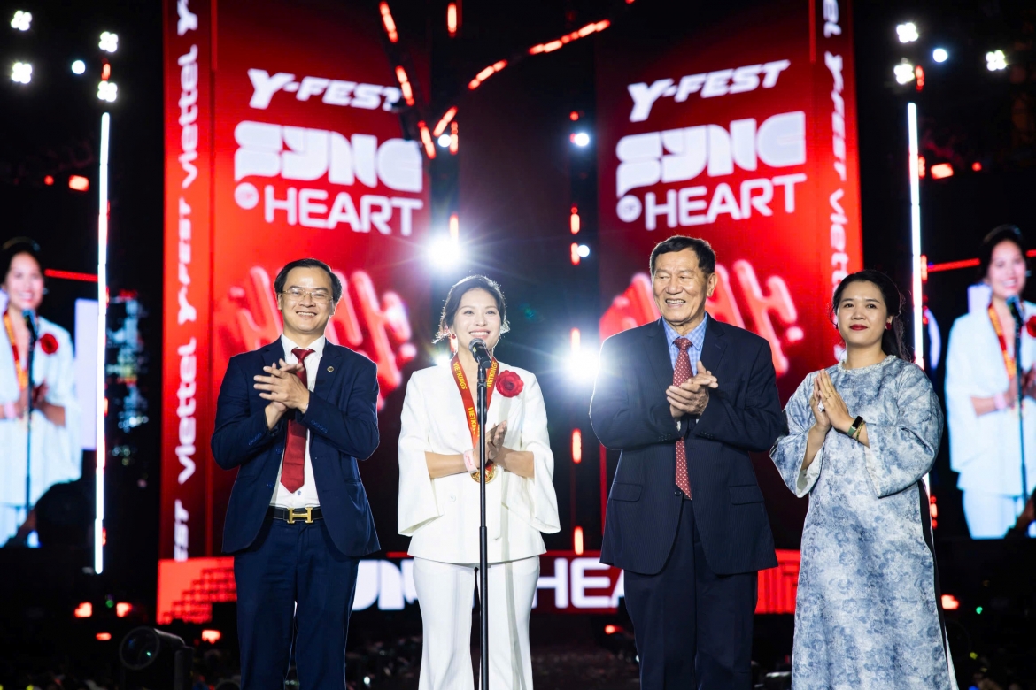 y-fest 2025 khan gia hoa nhip thau cam cung am nhac va cong nghe cua viettel hinh anh 10