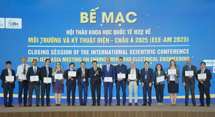 eee-am 2025 goi mo luoi dien thong minh, nang luong ben vung hinh anh 1