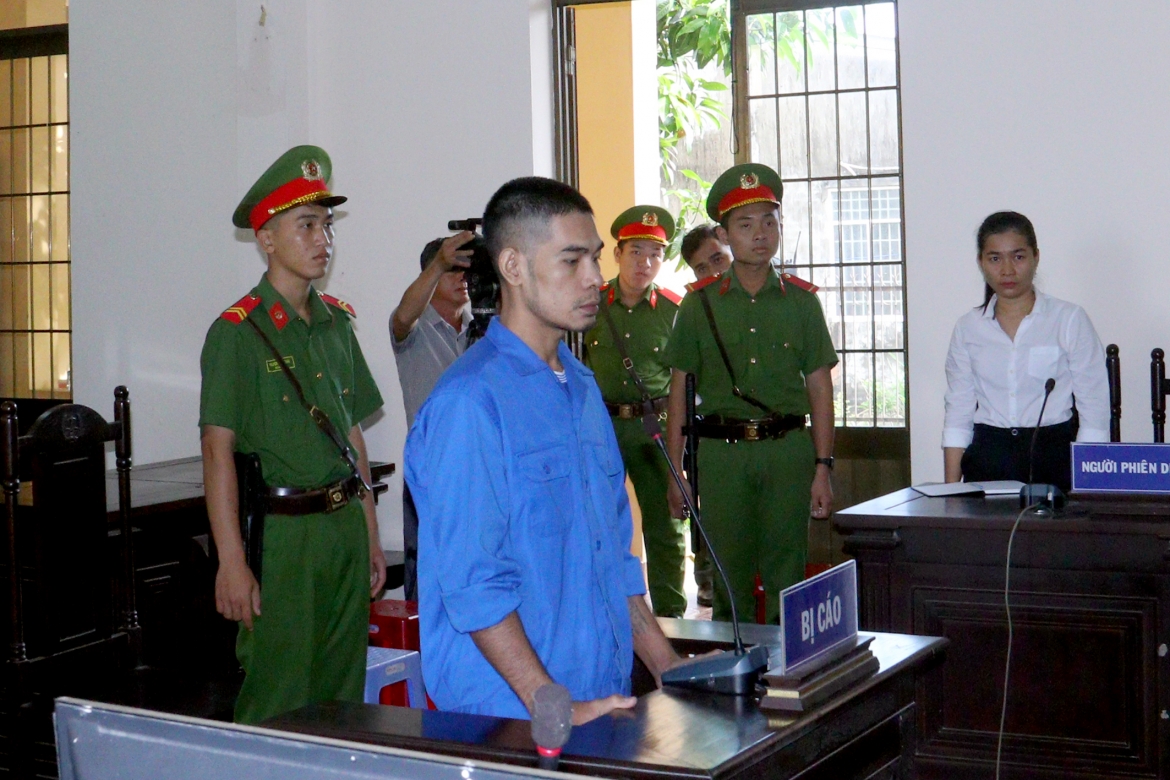 linh an tu vi xuyen tac, gay du luan xau, ha thap uy tin cua co quan nha nuoc hinh anh 3