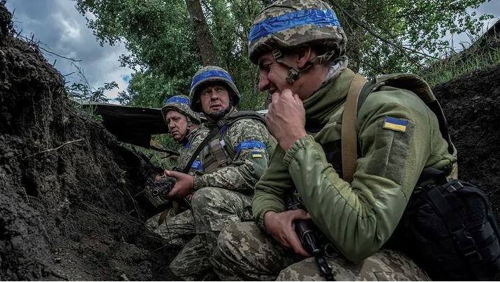 ukraine rut khoi cac vi tri gan 5 khu dinh cu o tinh zaporizhzhia hinh anh 1