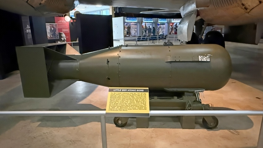 Mỹ nối lại thử hạt nhân: Từ tuyên bố của ông Trump đến nguy cơ hiện hữu