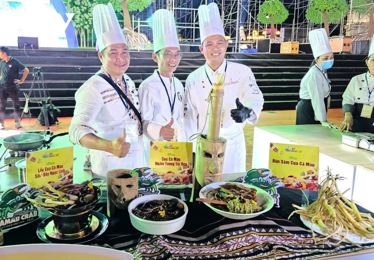 crab based main dishes attract visitors at second ca mau crab festival picture 12