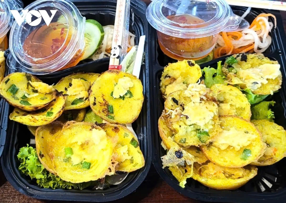 crab based main dishes attract visitors at second ca mau crab festival picture 5