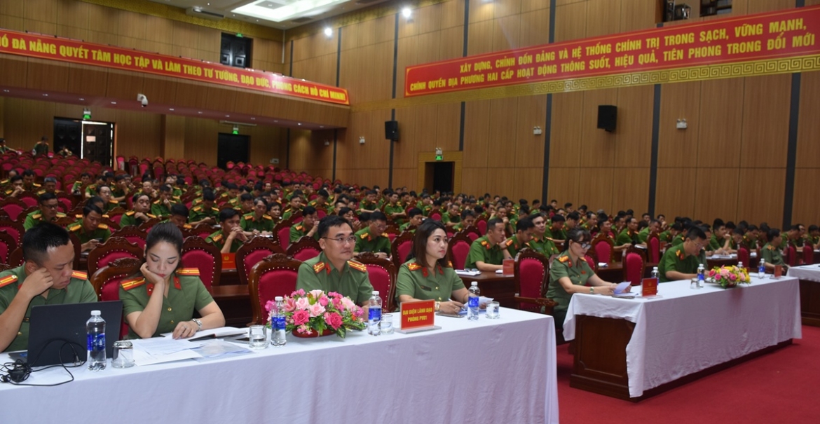 tap huan cong tac phong, chong tra tan cho luc luong cong an quan ly giam giu hinh anh 1