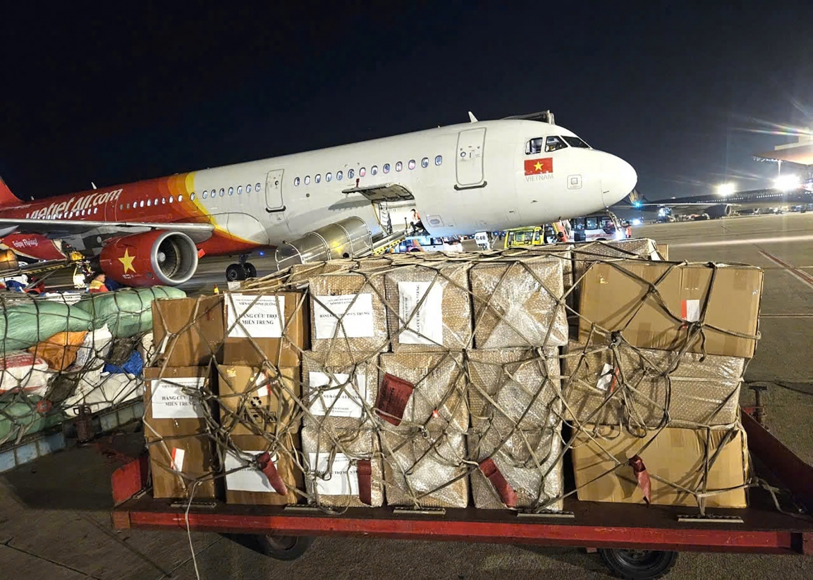 nhung chuyen bay vietjet cho day yeu thuong hinh anh 3