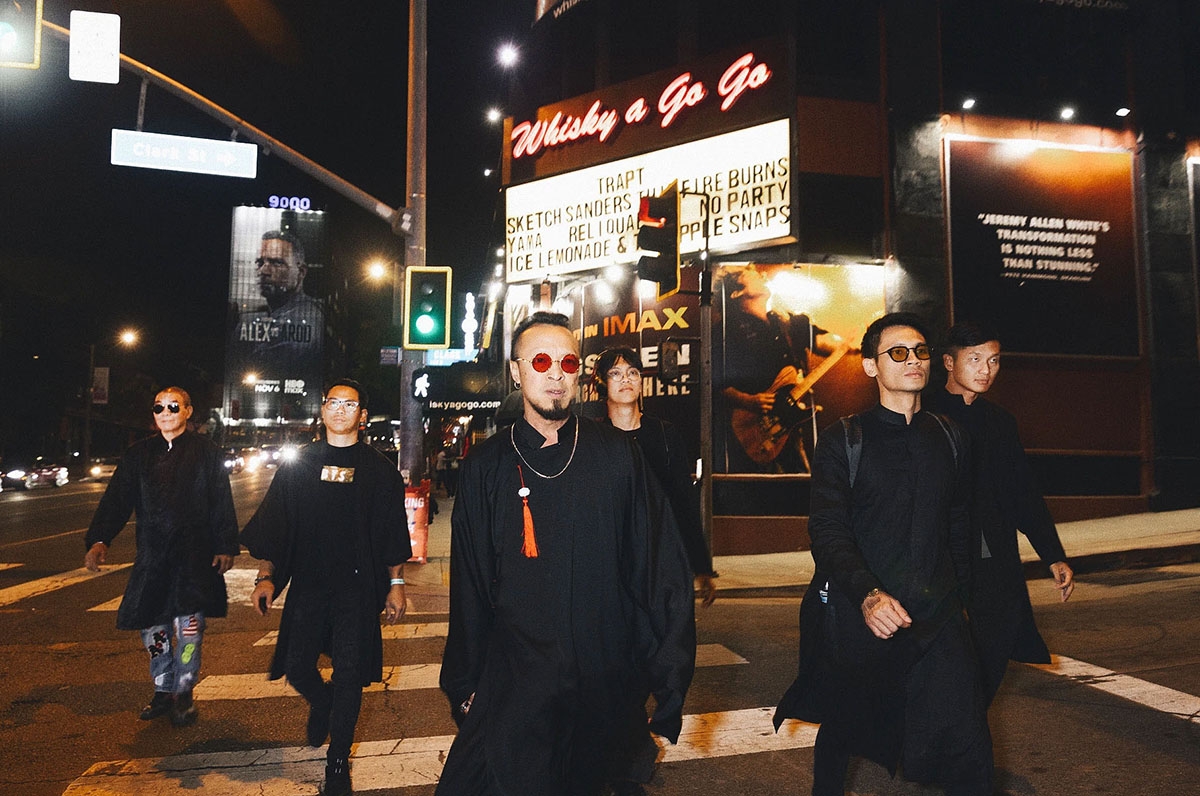 da ma, ban nhac rock viet nam dau tien duoc bieu dien tai hollywood hinh anh 1