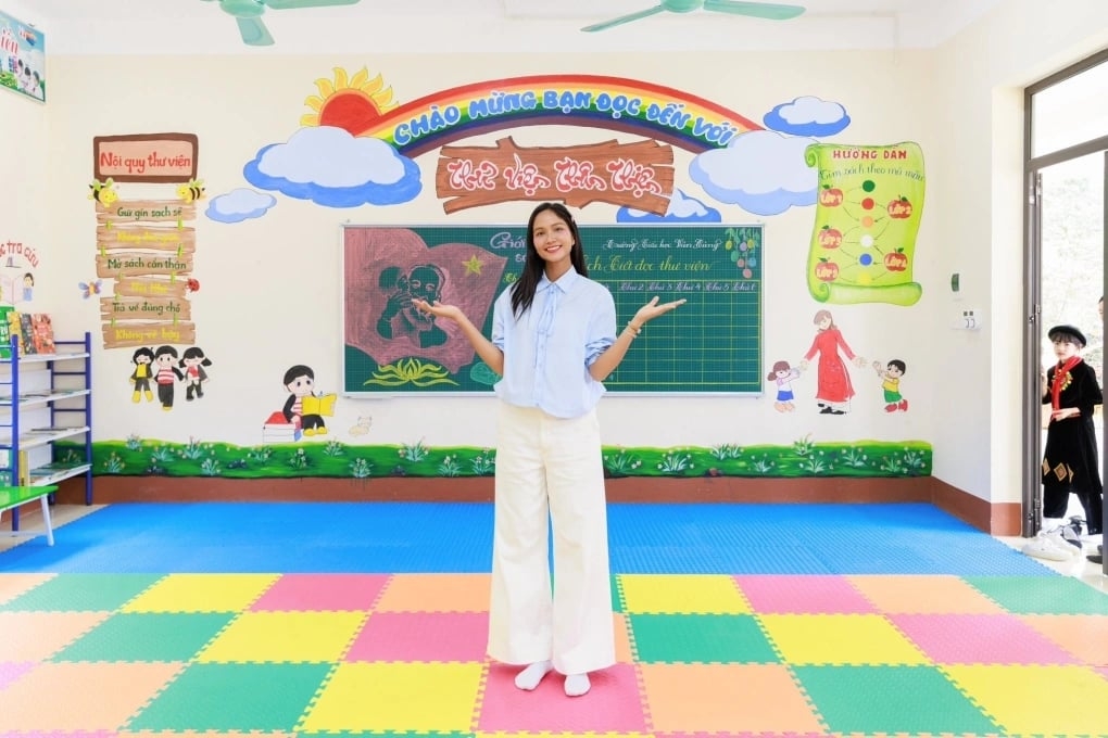 sao viet 13 11 hoa hau kieu duy mang 100 kg hanh ly thi miss international 2025 hinh anh 5