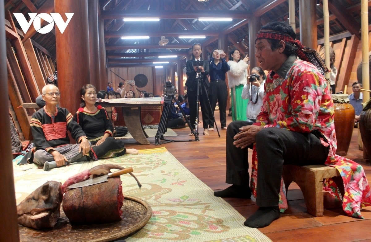 new house ritual of the ede people preserves centuries-old traditions picture 2