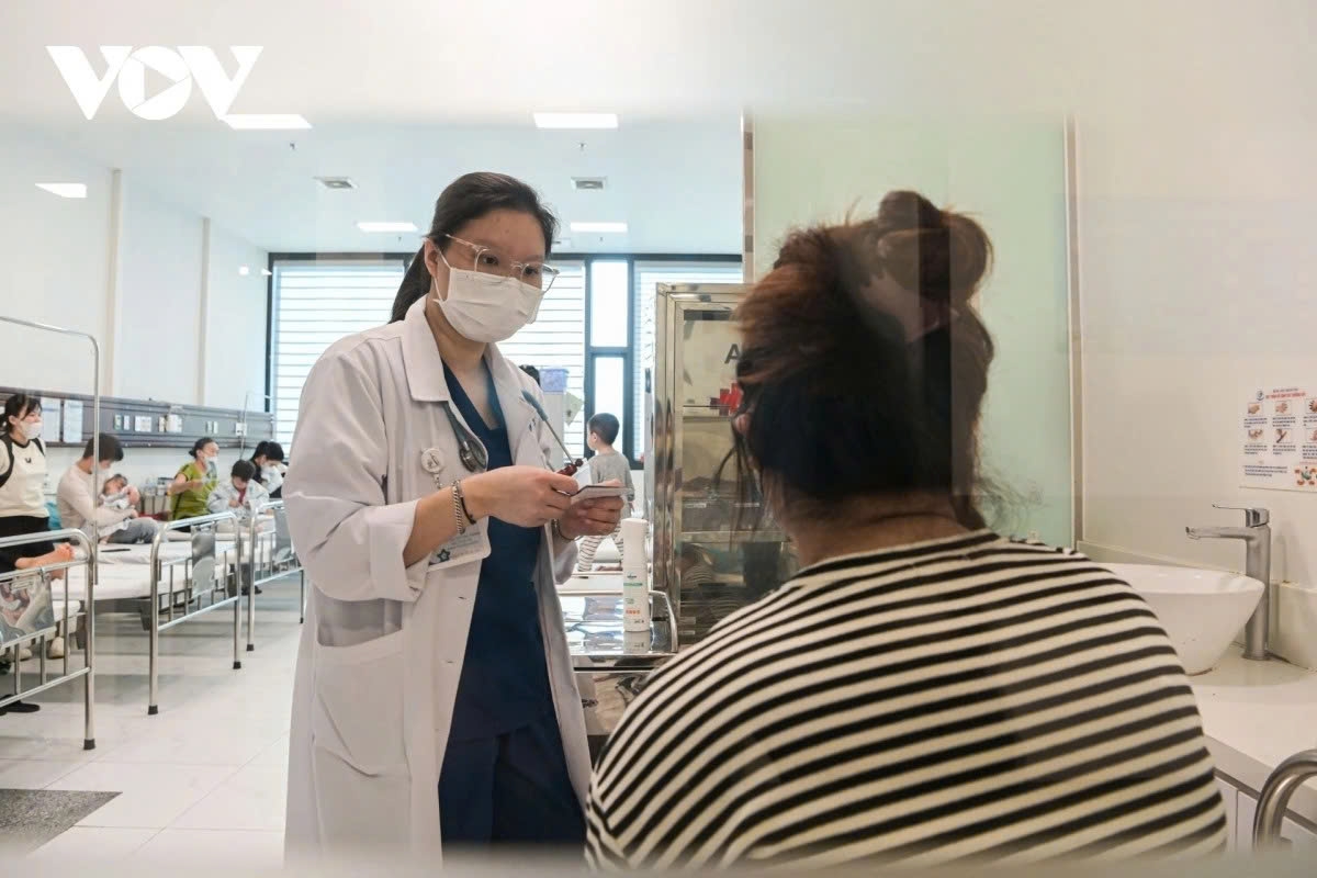 doctors warn of severe flu complications amid surge in child hospitalisations picture 10