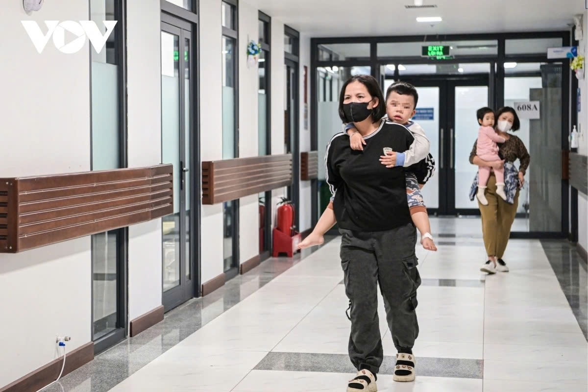 doctors warn of severe flu complications amid surge in child hospitalisations picture 2