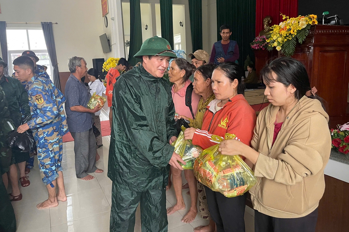 Hơn 12.300 cán bộ, chiến sĩ ứng phó với mưa lũ tại Đắk Lắk