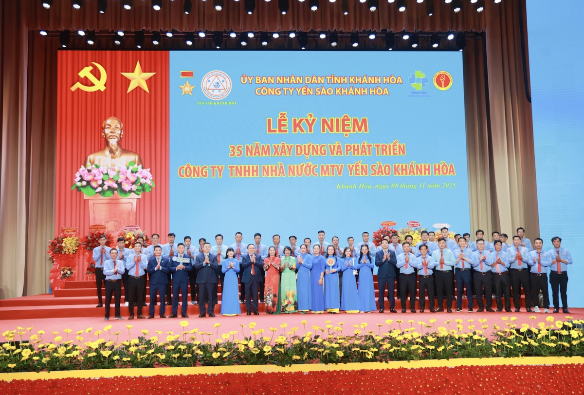 Yến sào Khánh Hòa 35 năm xây dựng và phát triển