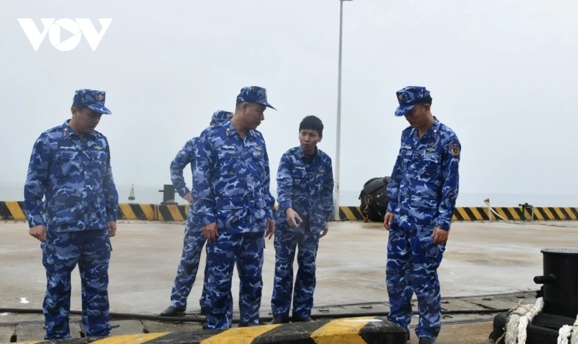 coast guard region 3 braces for typhoon koto, mobilizes nearly 1,000 personnel picture 2