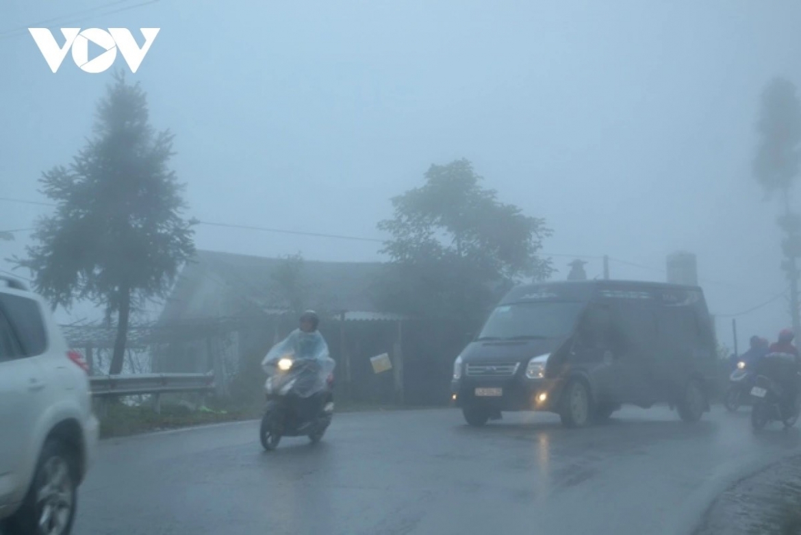 mien bac sap don dot khong khi lanh manh nhat tu dau mua, co the xuat hien suong muoi hinh anh 2