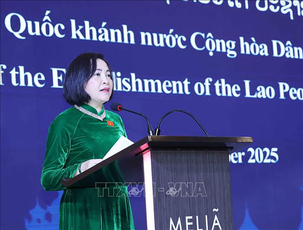 lanh dao Dang, nha nuoc du chieu dai ky niem lan thu 50 quoc khanh nuoc chdcnd lao hinh anh 1