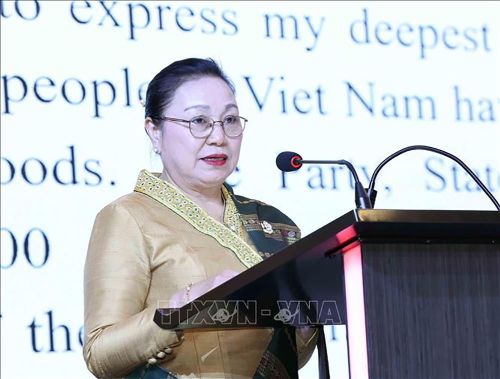 lanh dao Dang, nha nuoc du chieu dai ky niem lan thu 50 quoc khanh nuoc chdcnd lao hinh anh 3