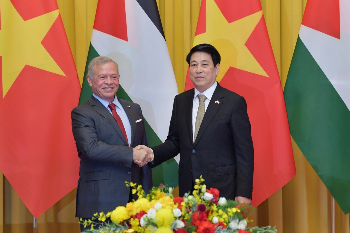 Lễ đón trọng thể Quốc vương Jordan lần đầu thăm chính thức Việt Nam