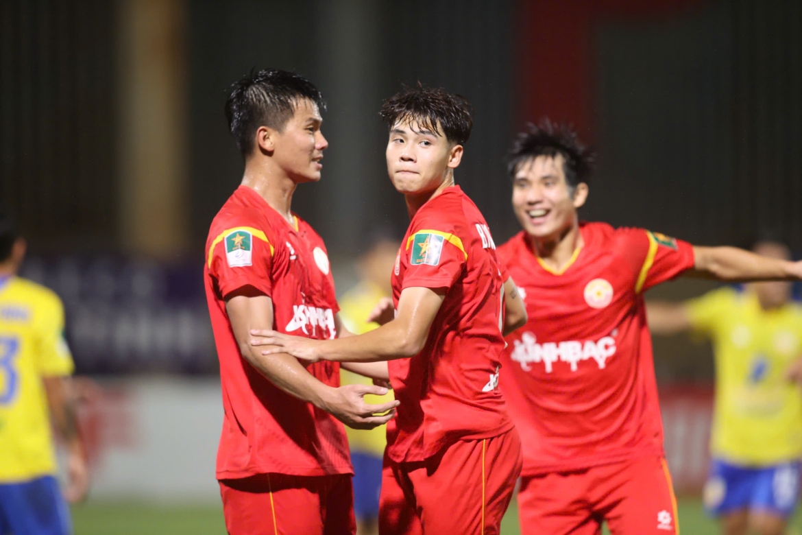 lich thi dau va truc tiep bong da viet nam hom nay 7 11 hinh anh 1