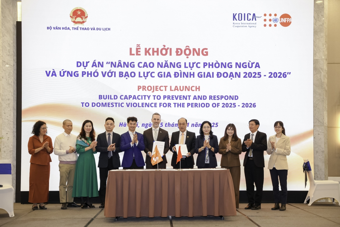 unfpa dong hanh cung viet nam trong phong, chong bao luc gia dinh o ky nguyen moi hinh anh 1