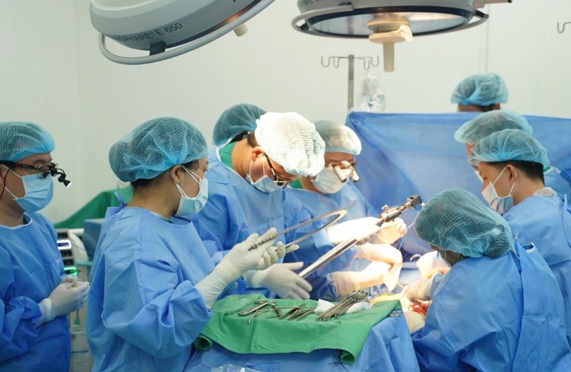 first lung transplant performed in southern vietnam amid 7 organ transplants picture 2