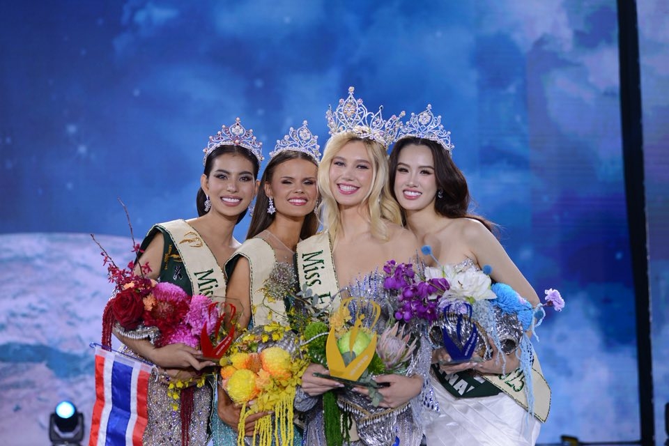 vietnam secures top 4 spot at miss earth 2025 in the philippines picture 1