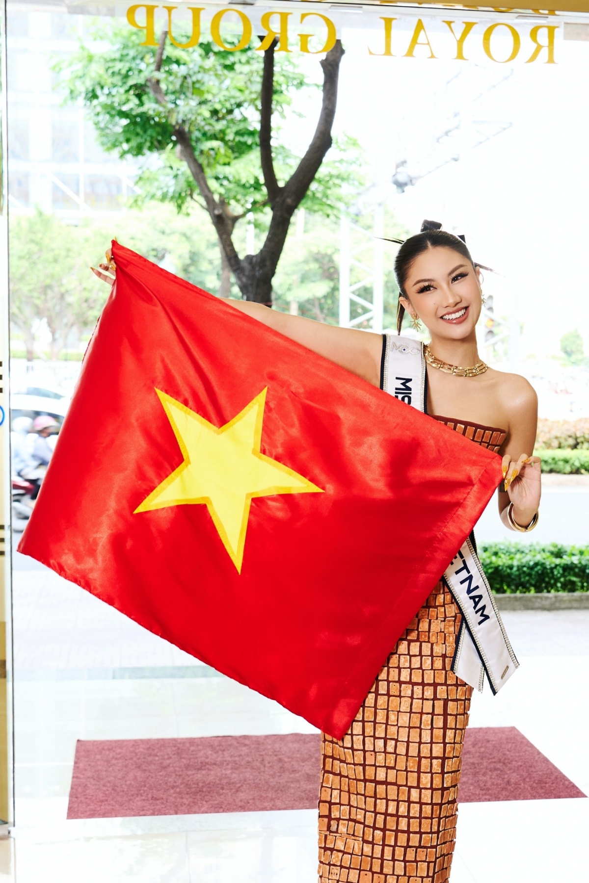 foreign beauty queens gather in vietnam for miss cosmo 2025 picture 6