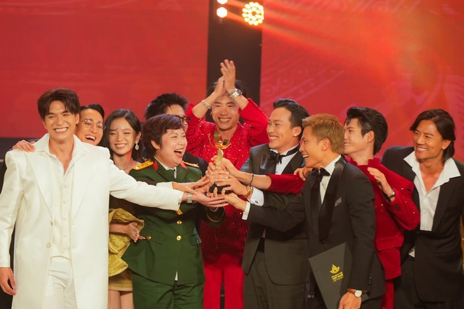  red rain wins golden lotus award at 24th vietnam film festival picture 1