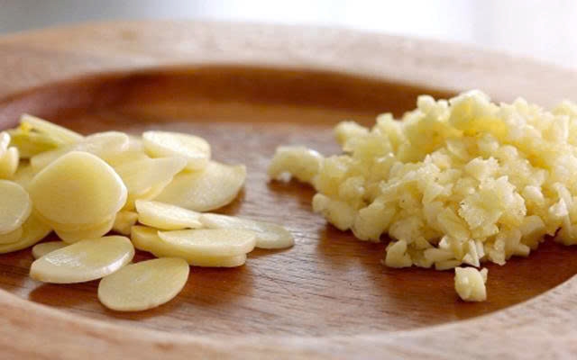 Bảo quản tỏi băm đúng cách: Giữ trọn hương vị, tránh mất an toàn thực phẩm