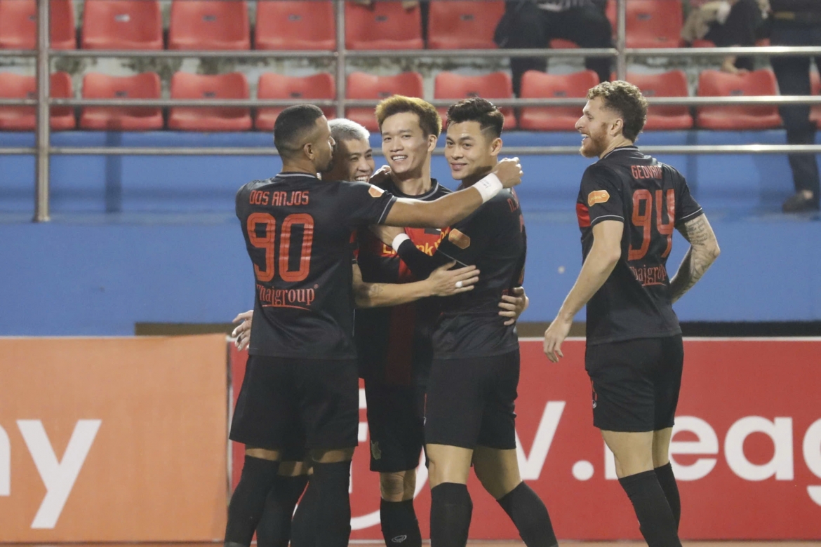 ket qua v-league hom nay 5 11 ninh binh thang nhe slna, hai phong fc thua tran hinh anh 2