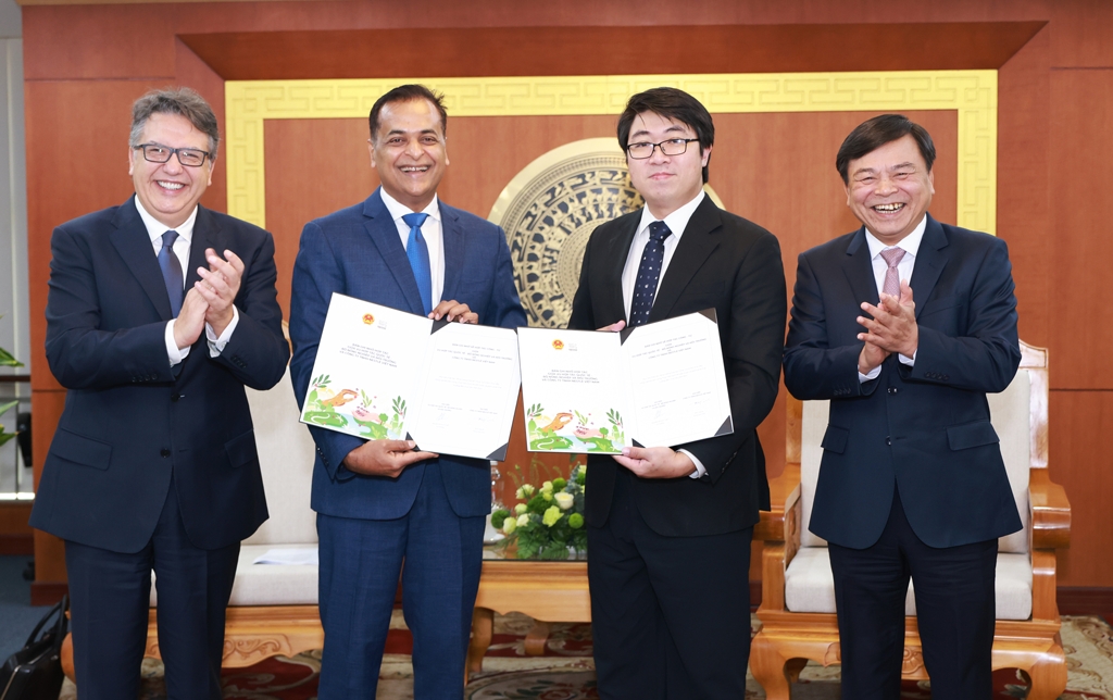 hop tac thuc day tang truong ben vung va hien thuc hoa muc tieu net zero hinh anh 1