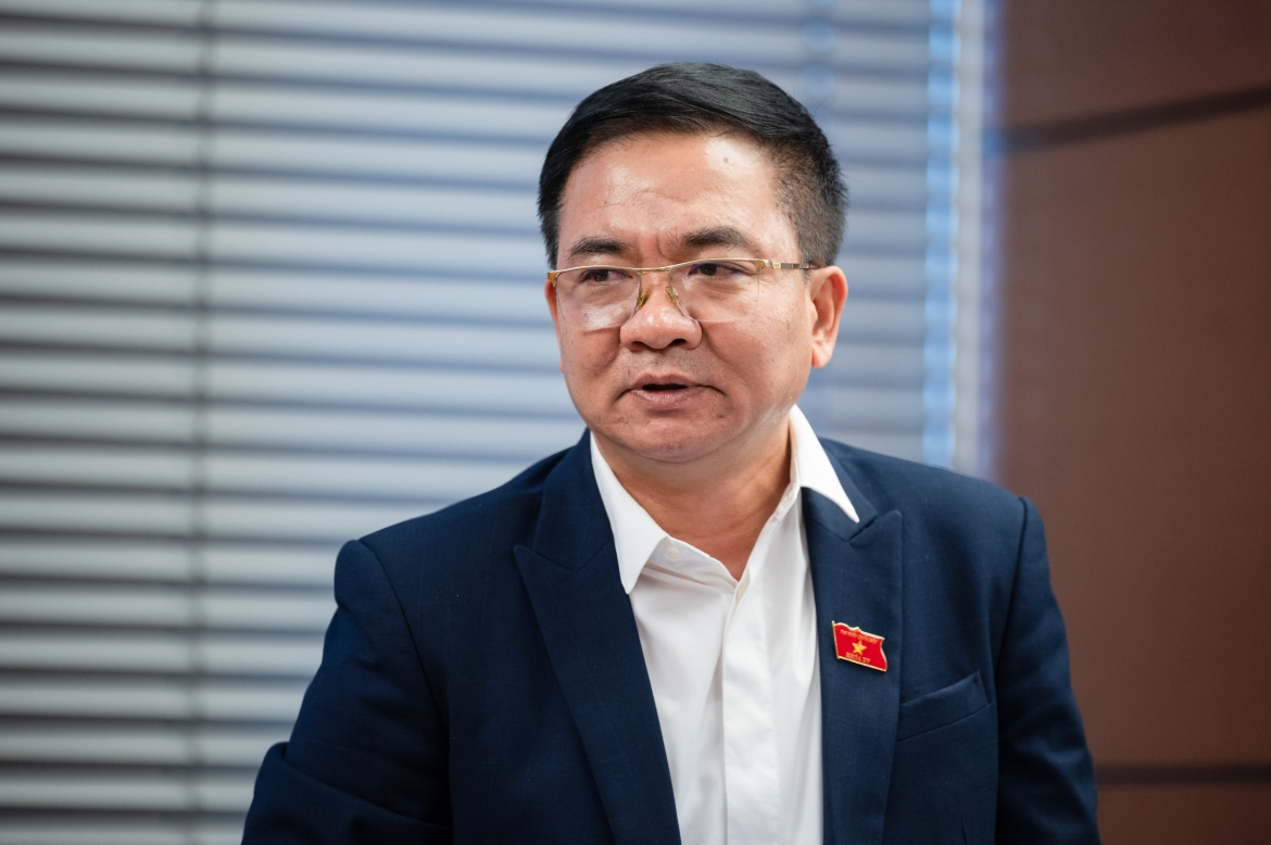 can co che bao ve nguoi cung cap thong tin, dau tranh chong lang phi hinh anh 1