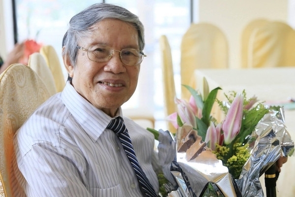 nsUt kieu hung tieng hat tinh ca vang vong nua the ky qua doi o tuoi 88 hinh anh 1